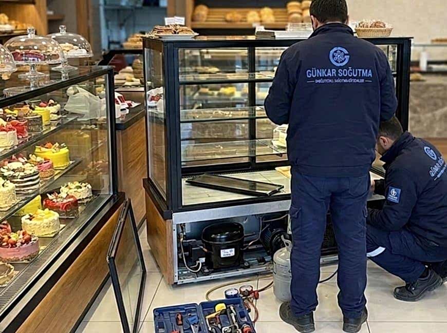 Pasta Dolabı Servisi